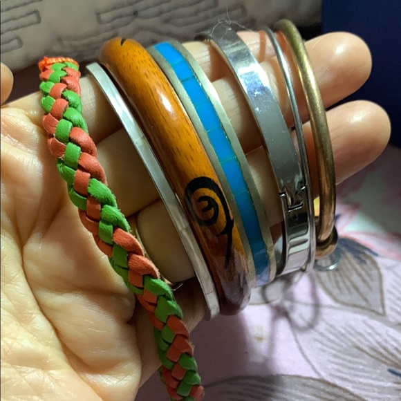 Colorful Women's Jewelry bracelet lots used Japan bought $20 - Picture 3 of 9